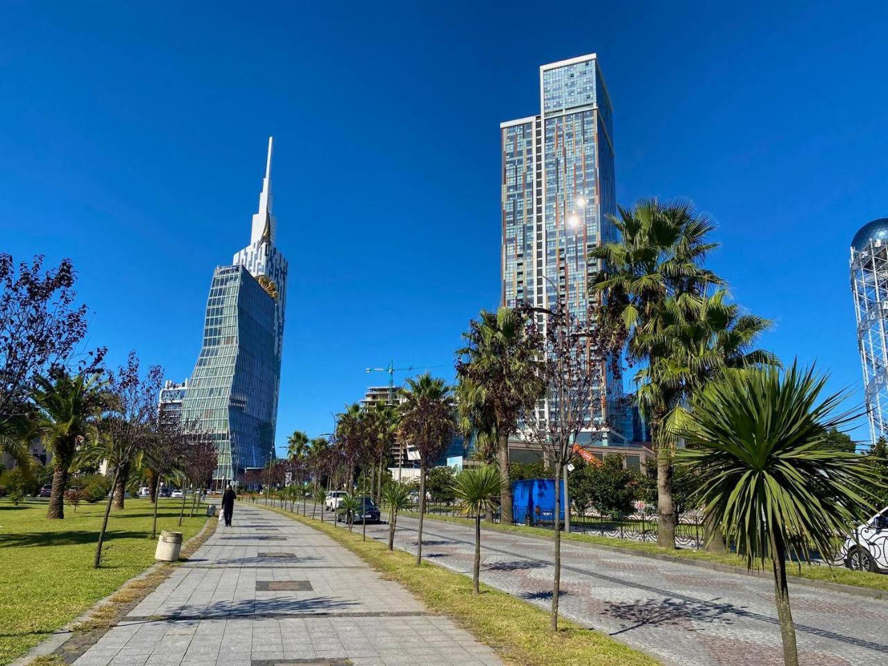 Apartments With Sea And Mountain Views, Portа Batumi Tower Exterior photo