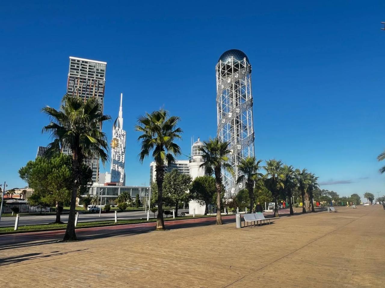 Apartments With Sea And Mountain Views, Portа Batumi Tower Exterior photo