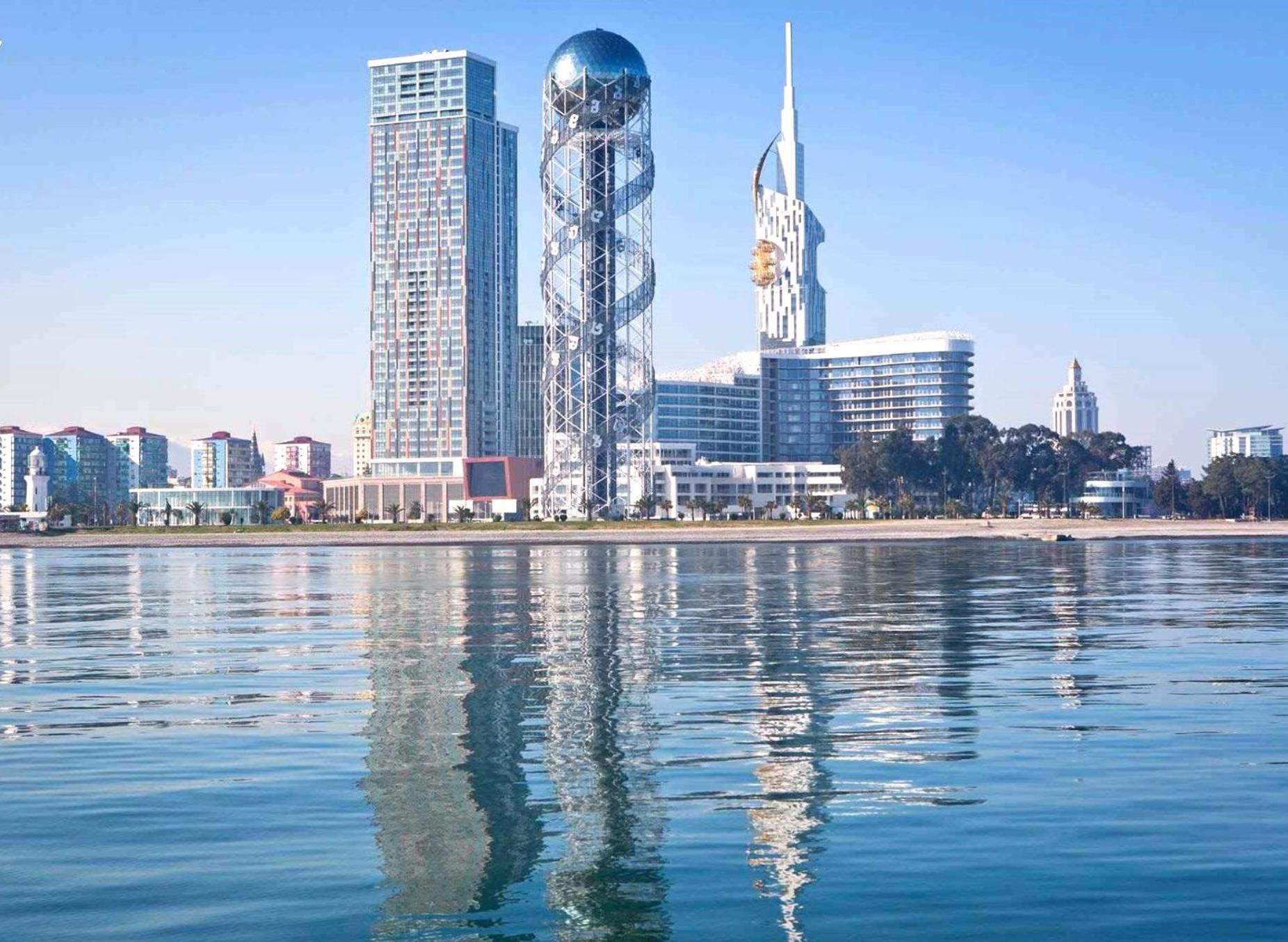 Apartments With Sea And Mountain Views, Portа Batumi Tower Exterior photo